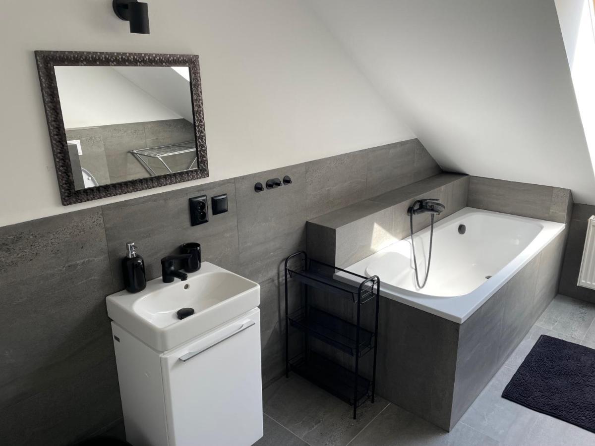 Apartman Vera Pardubice Exterior photo